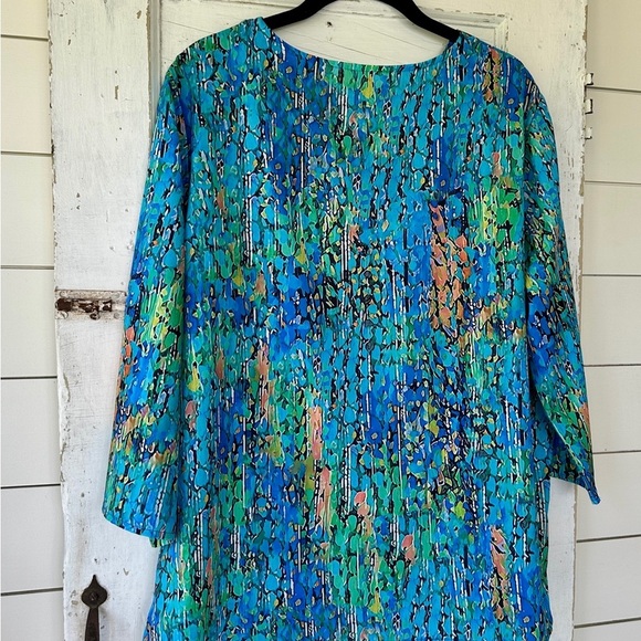 NO BRAND, NWOT, WOMENS TOP. V-NECK, 3/4 SLEEVE, LIGHTWEIGHT FABRIC. SIZE XL - Picture 5 of 7